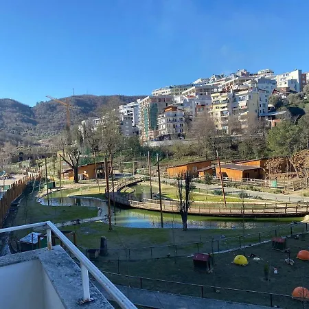 Appartement Cozy With Zoo View Tirana